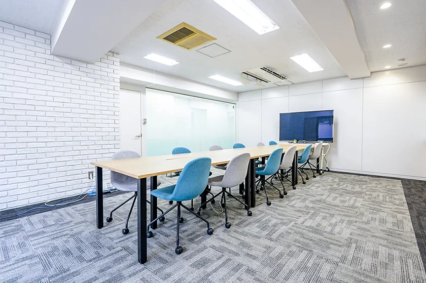 株式会社バックステージ 東京本社 会議室写真